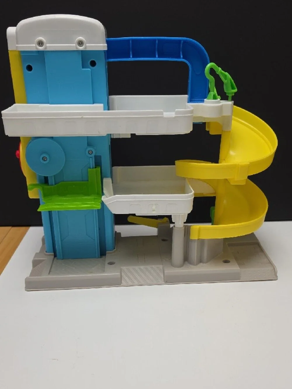 Fisher-Price Blue, Yellow & White Spiral Car Garage Playset
